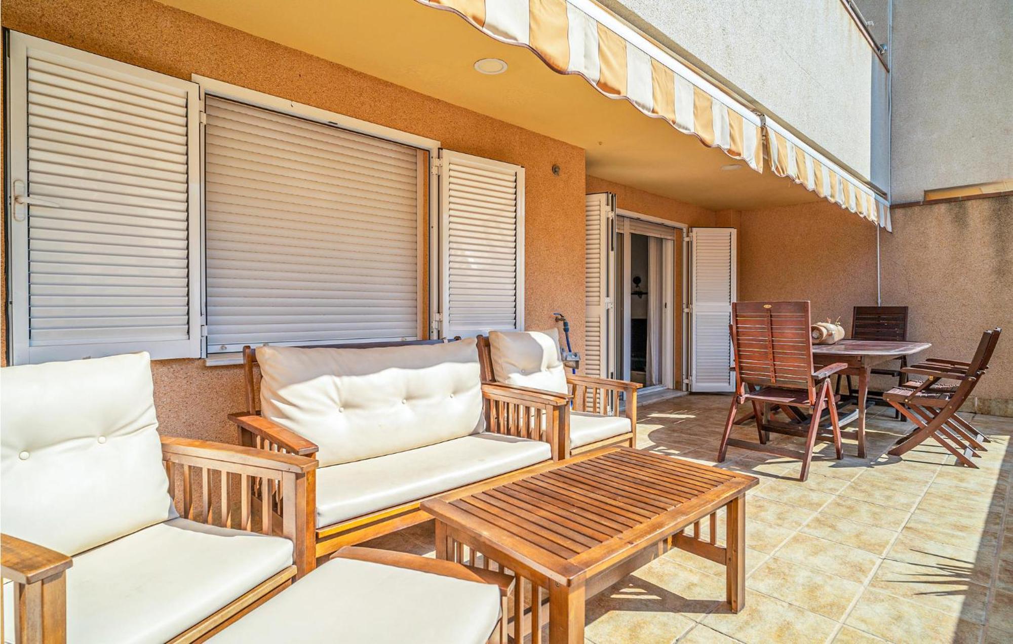 Awesome apartment in Motril with Outdoor swimming pool, WiFi&2 Bedrooms Buitenkant foto